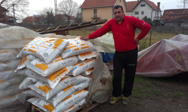 Wolf Theiss donira 30.000 evra Fondaciji Ana i Vlade Divac za obnovu 12 porodičnih biznisa uništenih u poplavama