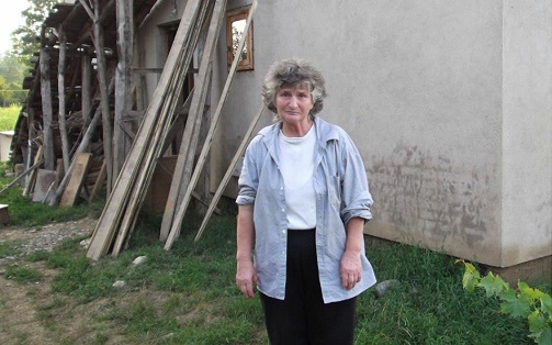 Fondacija  Ana i Vlade Divac  i UniCredit banka Slovenije  pomažu samohranoj majci iz Mionice da obnovi svoju kuću oštećenu u poplavama