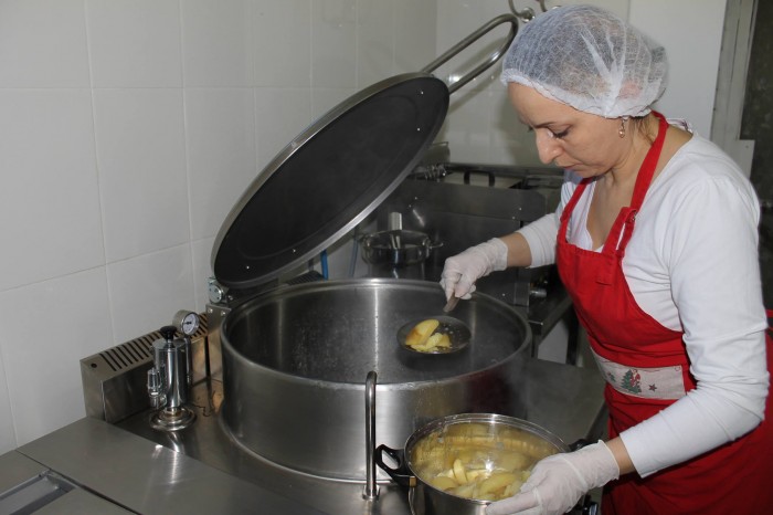 Regular meals for larger number of families in Subotica