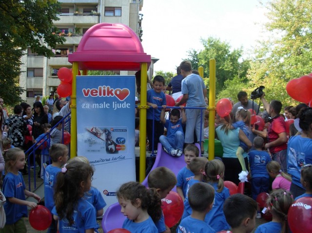 Obnovljeno dečje igralište u Čačku u okviru projekta Veliko srce