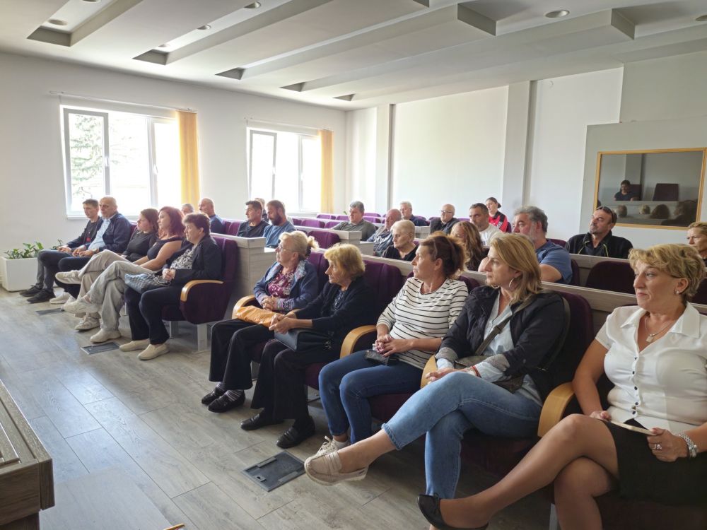 Trideset sedam poljoprivrednih proizvođača iz Medveđe dobija plastenike