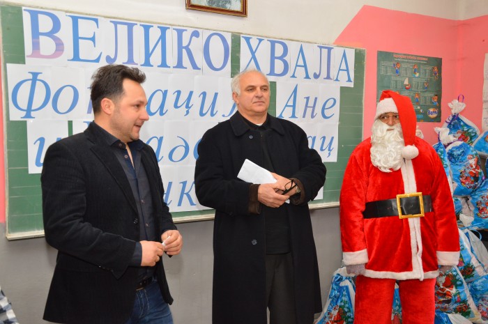 Poštar Filip Filipović usrećuje meštane iz okoline Kuršumlijske Banje već četiri godine