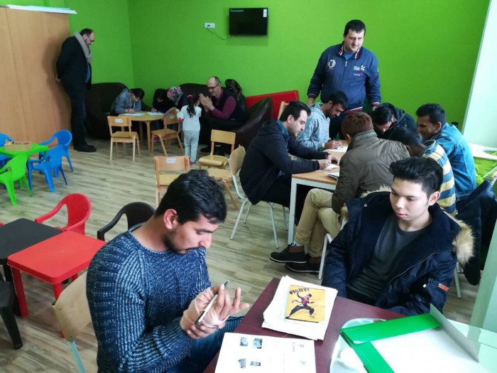Migranti u Tutinu na testu srpskog jezika