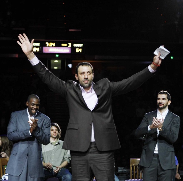 Retirement Ceremony for Vlade Divac’s Jersey