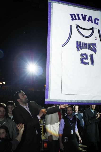 Retirement Ceremony for Vlade Divac’s Jersey