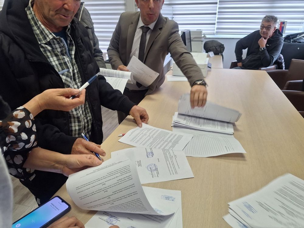 Poljoprivrednim proizvođačima iz Prijepolja donirano 53 plastenika