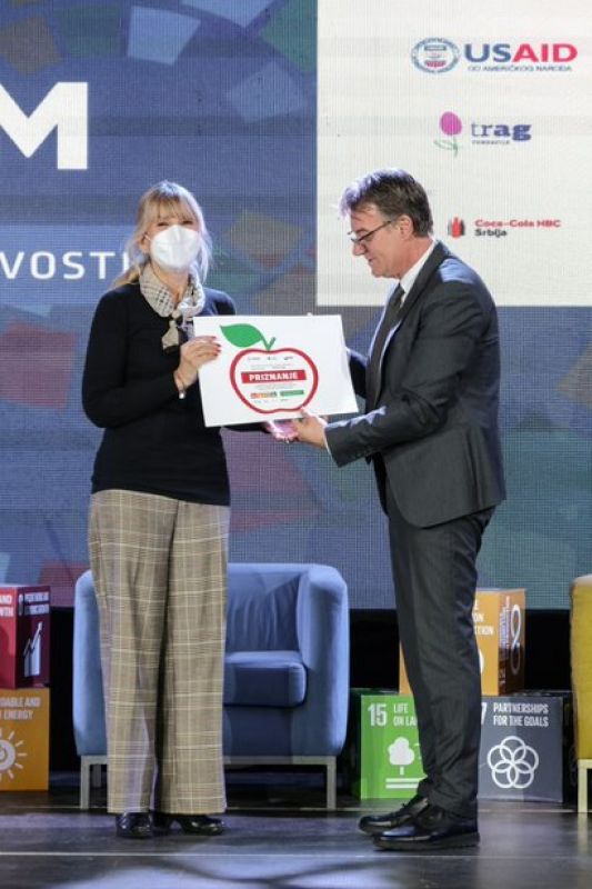 Nagrađene kompanije za doniranje hrane najugroženijima u Srbiji tokom teške godine 