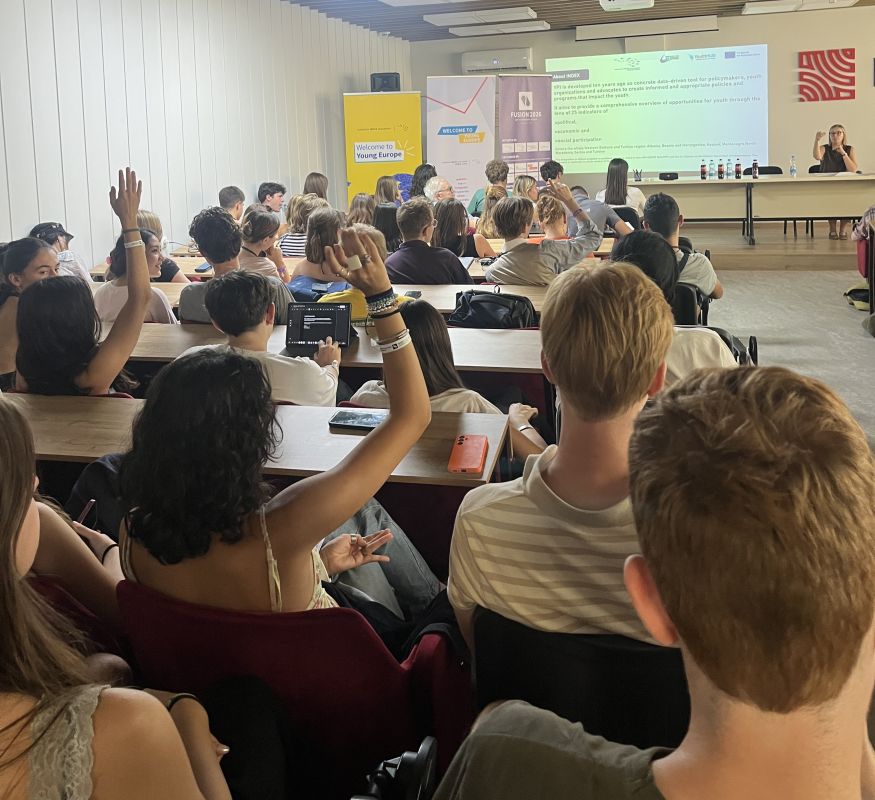 Predstavili smo Indeks participacije mladih na Samitu Evropskog parlamenta mladih u Novom Sadu
